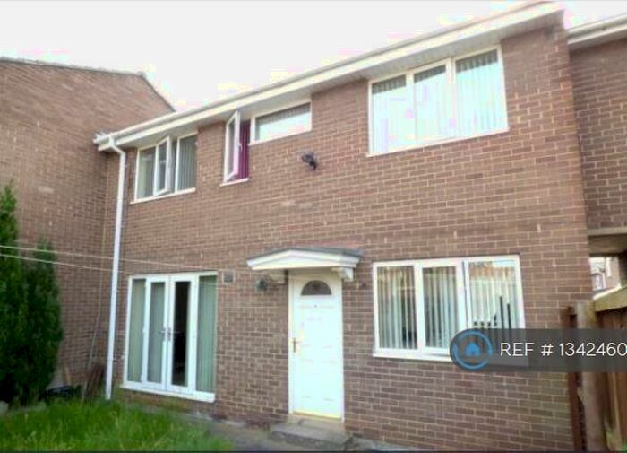 3 Bedroom Terraced House To Rent In Houghtonside, Houghton Le Spring, DH4