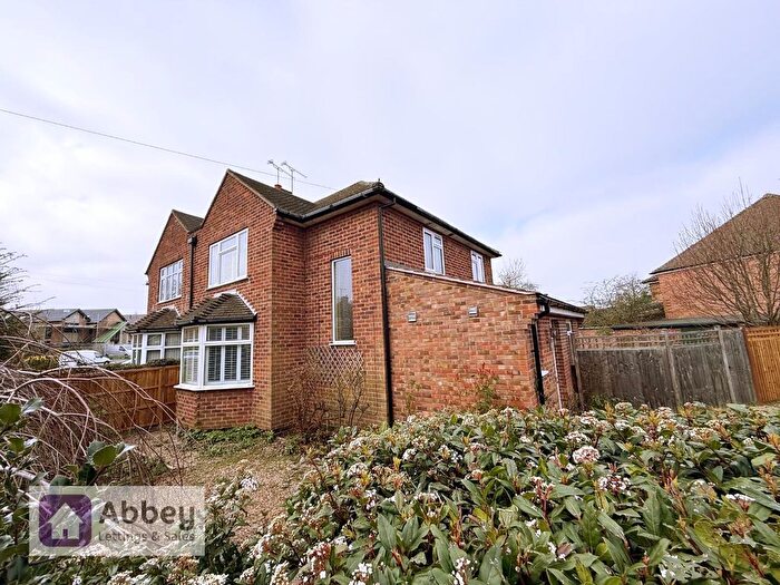 3 Bedroom Semi-Detached House To Rent In Wellesbourne Drive, Glenfield, Leicester, LE3