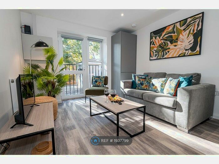 1 Bedroom Flat To Rent In Florence Road, Bournemouth, BH5