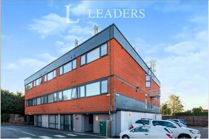 1 Bedroom Flat To Rent In Hazel Place, Balsall Common, CV7