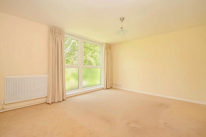 1 Bedroom Flat To Rent In Maskell Road, London, SW17