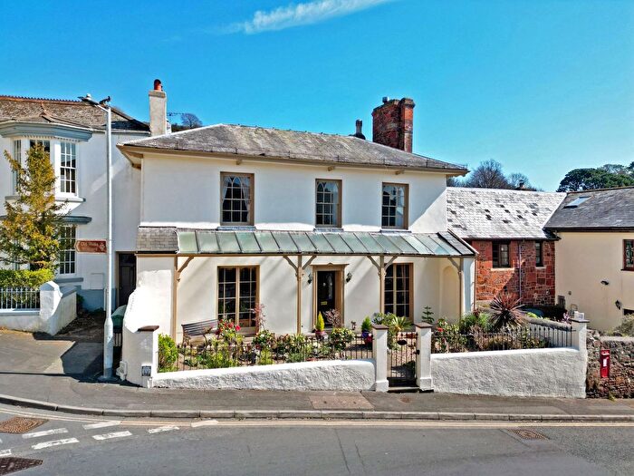 4 Bedroom Villa For Sale In Shute Hill, Bishopsteignton, TQ14