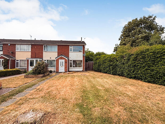2 Bedroom Terraced House For Sale In Petworth Drive, Loughborough, LE11