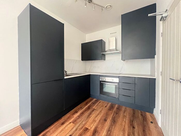 1 Bedroom Flat To Rent In Queen Square, Wolverhampton, WV1