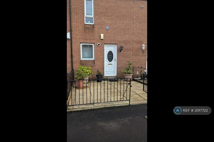 2 Bedroom Terraced House To Rent In Forbes Drive, Glasgow, G40