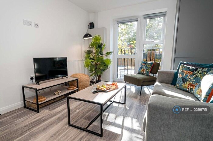 1 Bedroom Flat To Rent In Florence Road, Bournemouth, BH5