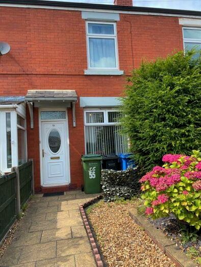 2 Bedroom Terraced House To Rent In Commercial Road, Stockport, SK7
