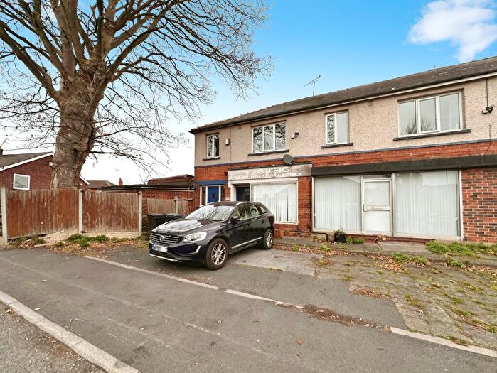 4 Bedroom Semi-Detached House For Sale In Kirkdale Avenue, Leeds, LS12