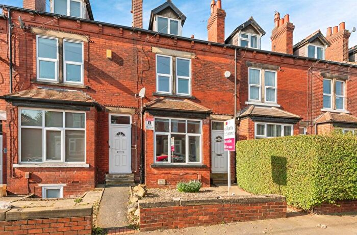 5 Bedroom Terraced House For Sale In Ash Road, Leeds, LS6