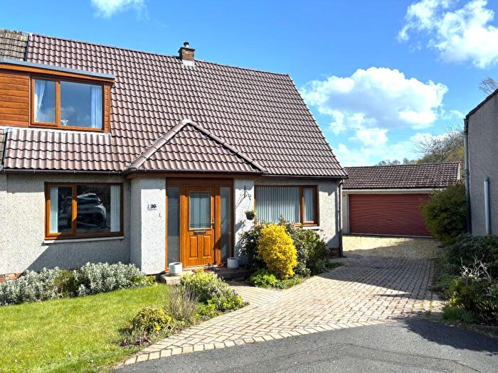 3 Bedroom Semi Detached House For Sale In McKane Place, Dunfermline, KY12