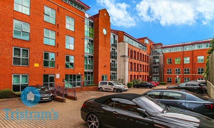 2 Bedroom Flat For Sale In Portland Square, Raleigh Street, NG7
