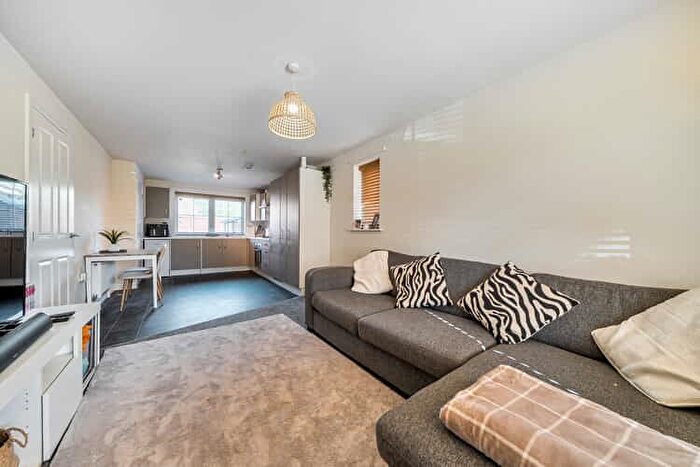 2 Bedroom Semi-detached House For Sale In Forest House Lane, Leicester, Leicestershire, LE3