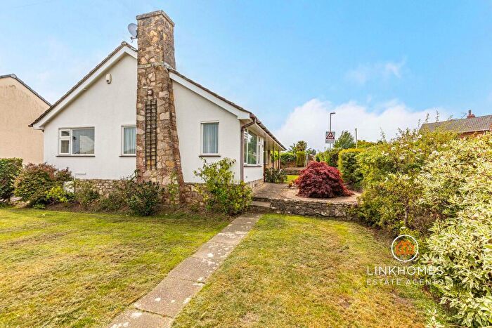 2 Bedroom Bungalow For Sale In Corbiere Avenue, Poole, BH12