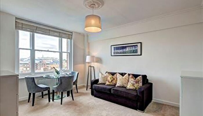1 Bedroom Flat To Rent In Hill Street, London, W1J