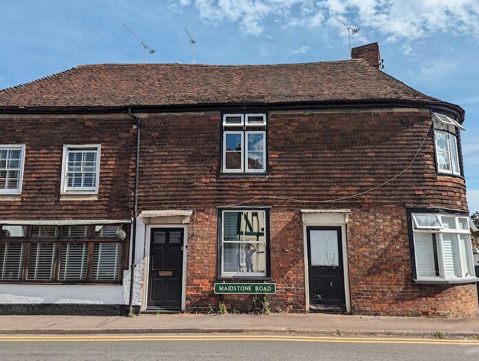 3 Bedroom Cottage To Rent In Maidstone Road, Marden, TN12