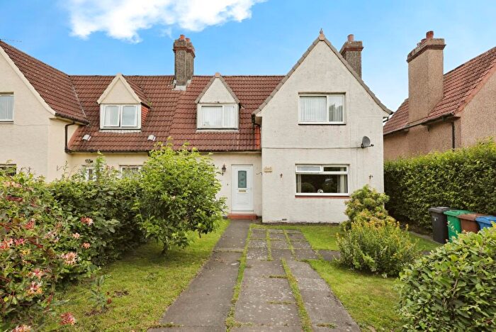 3 Bedroom Semi-Detached House For Sale In Admiralty Road, Rosyth, Dunfermline, Fife, KY11