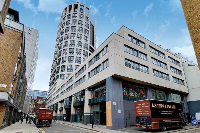 1 Bedroom Flat To Rent In Britannia Walk, Shoreditch, N1