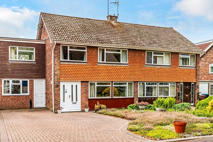 4 Bedroom Property For Sale In Central Way, Oxted, Surrey, RH8