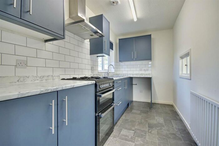 2 Bedroom Semi-Detached Bungalow To Rent In Stroudley Avenue, Portsmouth, PO6