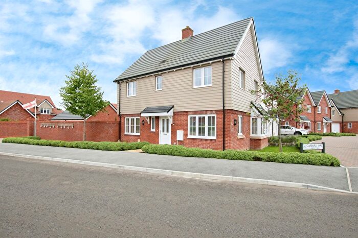 3 Bedroom End Of Terrace House For Sale In Caspars Way, Fordingbridge, SP6