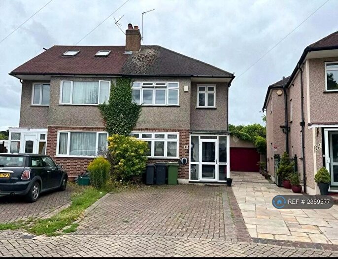 3 Bedroom Semi-Detached House To Rent In Constance Crescent, Bromley Kent., BR2