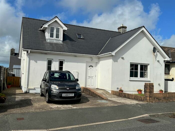 3 Bedroom Detached Bungalow For Sale In B Craig Las, Letterston, Haverfordwest, SA62