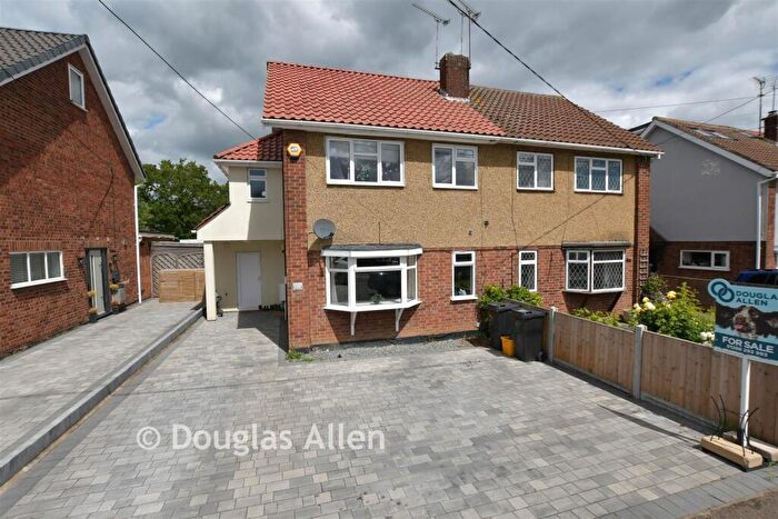 4 Bedroom Semi-Detached House For Sale In Buller Road, Basildon, Essex, SS15