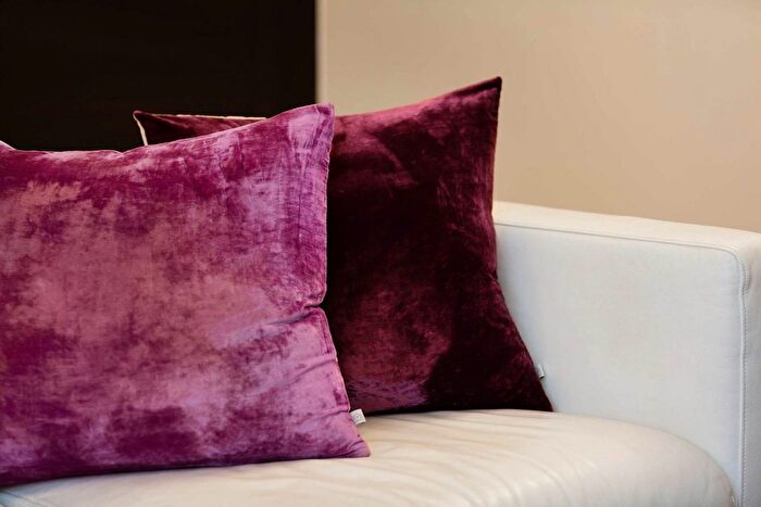 1 Bedroom Flat To Rent In Lamb's Passage, London, EC1Y