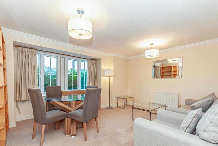 2 Bedroom Apartment To Rent In Priory Court, North Oxford, OX2