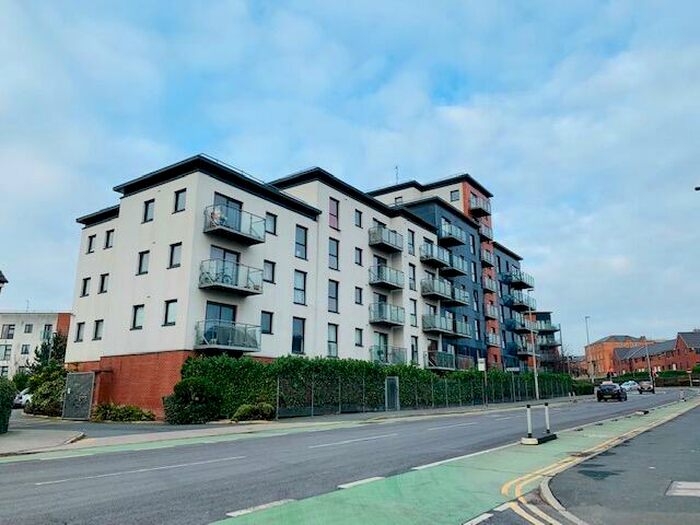 1 Bedroom Apartment To Rent In Camp Street, Salford, M7