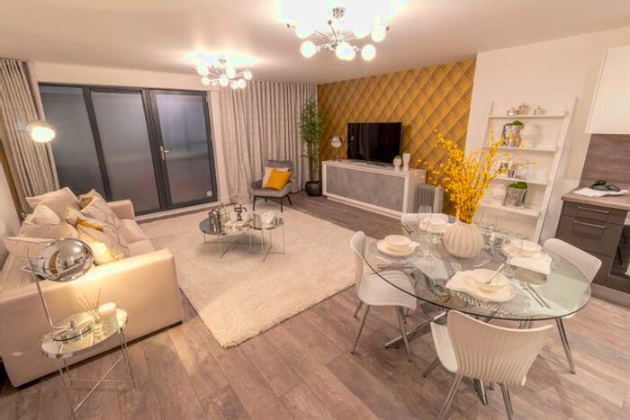 1 Bedroom Flat To Rent In George Street, Ashford, Kent, TN23