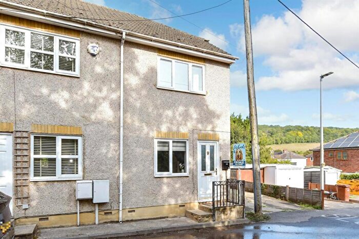 2 Bedroom End Of Terrace House For Sale In The Street, Upper Halling, Rochester, Kent, ME2