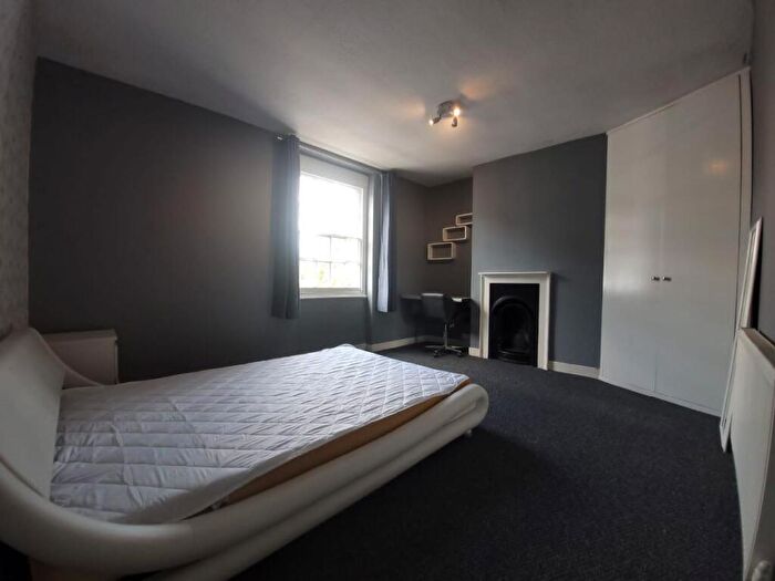 4 Bedroom Terraced House To Rent In Bedroom Student Home - St. Peters Place, City Centre, CT1