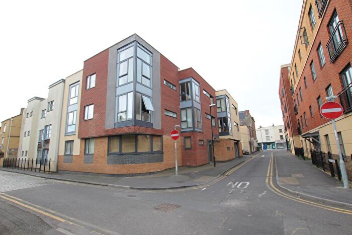 1 Bedroom Apartment To Rent In Boot Lane - Bedminster, BS3