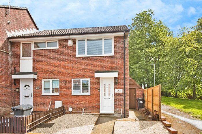 2 Bedroom End Of Terrace House For Sale In Lower Fairmead Road, Yeovil, BA21