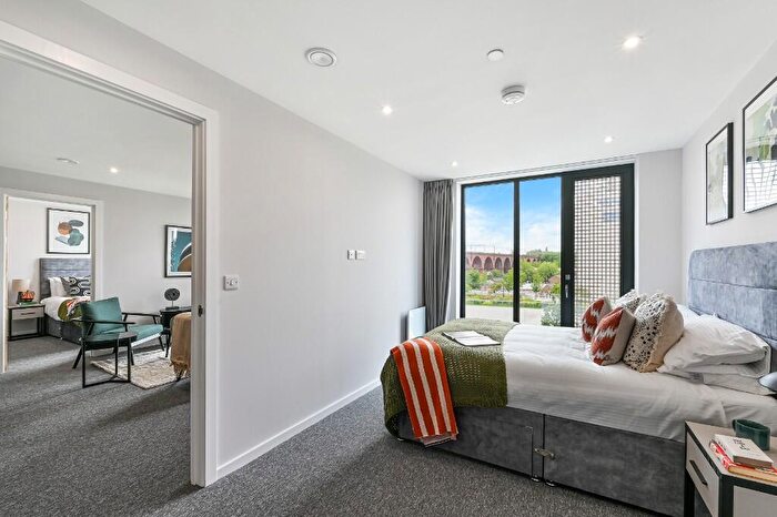 2 Bedroom Apartment To Rent In The Interchange, Daw Bank, Stockport, Greater Manchester, SK3