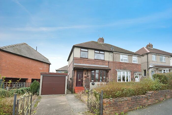 3 Bedroom Semi Detached House For Sale In Hillside Avenue, Sheffield, S5
