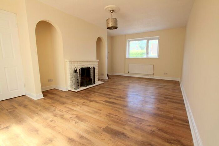 3 Bedroom Semi-Detached House To Rent In Archery Road, Middleton Cheney, Oxon, OX17