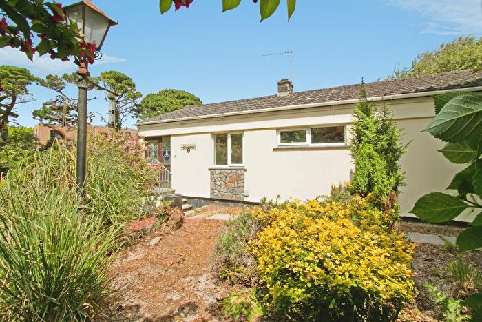 2 Bedroom Bungalow For Sale In Pendennis Rise, Falmouth, Cornwall, TR11