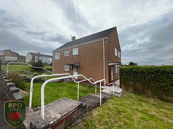 2 Bedroom Property To Rent In Cardigan Crescent, Winch Wen, Swansea, SA1