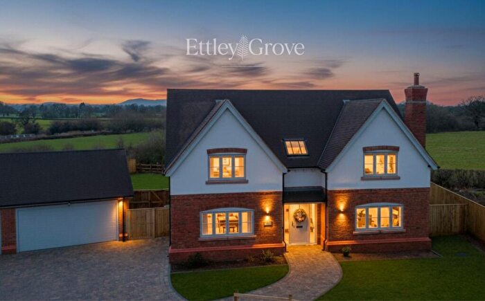 4 Bedroom Detached House For Sale In Ettley Grove, Calveley, CW6