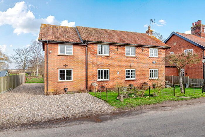 3 Bedroom Detached House For Sale In Low Road, Norton Subcourse, Norwich, NR14