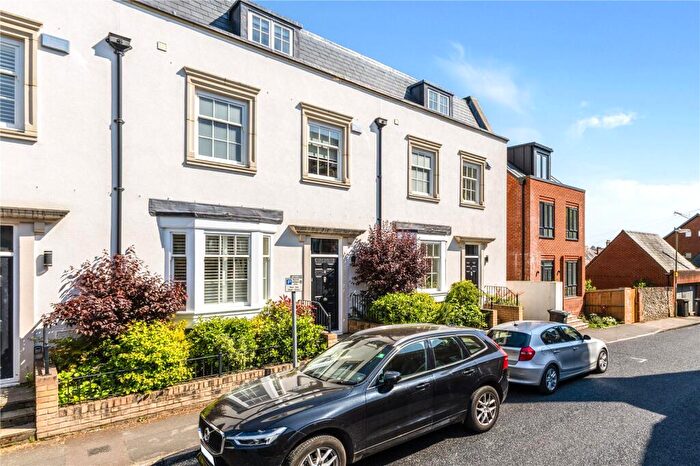 4 Bedroom Terraced House For Sale In Edgar Road, Winchester, Hampshire, SO23