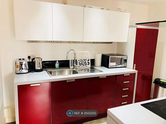 1 Bedroom Flat To Rent In Southside, Birmingham, B5