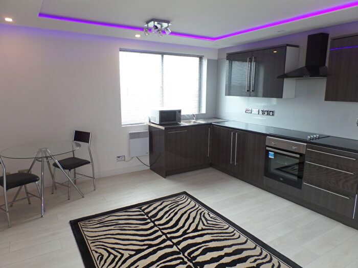 2 Bedroom Flat To Rent In Romford Road, London, E7