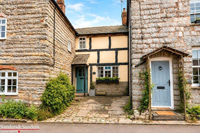 2 Bedroom Cottage For Sale In Beulah Cottage, Ardens Grafton, Alcester, B49