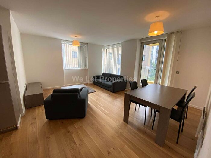 2 Bedroom Apartment To Rent In One Smithfield Square, High Street, M4