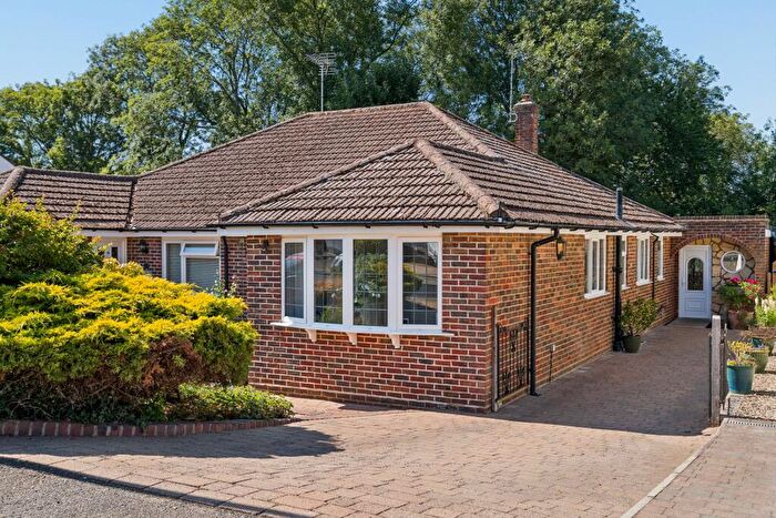 3 Bedroom Bungalow For Sale In Hillcroft Road, Chesham, HP5