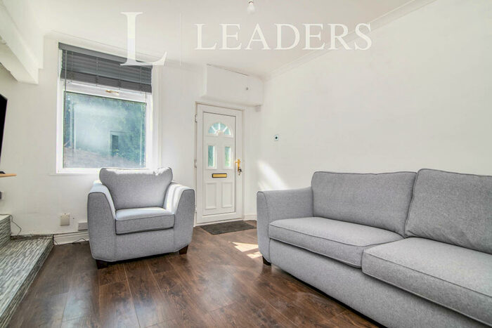 2 Bedroom Terraced House To Rent In Temple Street, DY3