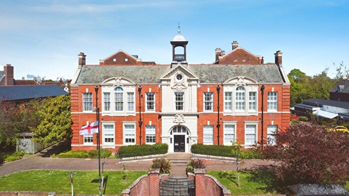 1 Bedroom Apartment For Sale In Coggeshall Road, Braintree, CM7